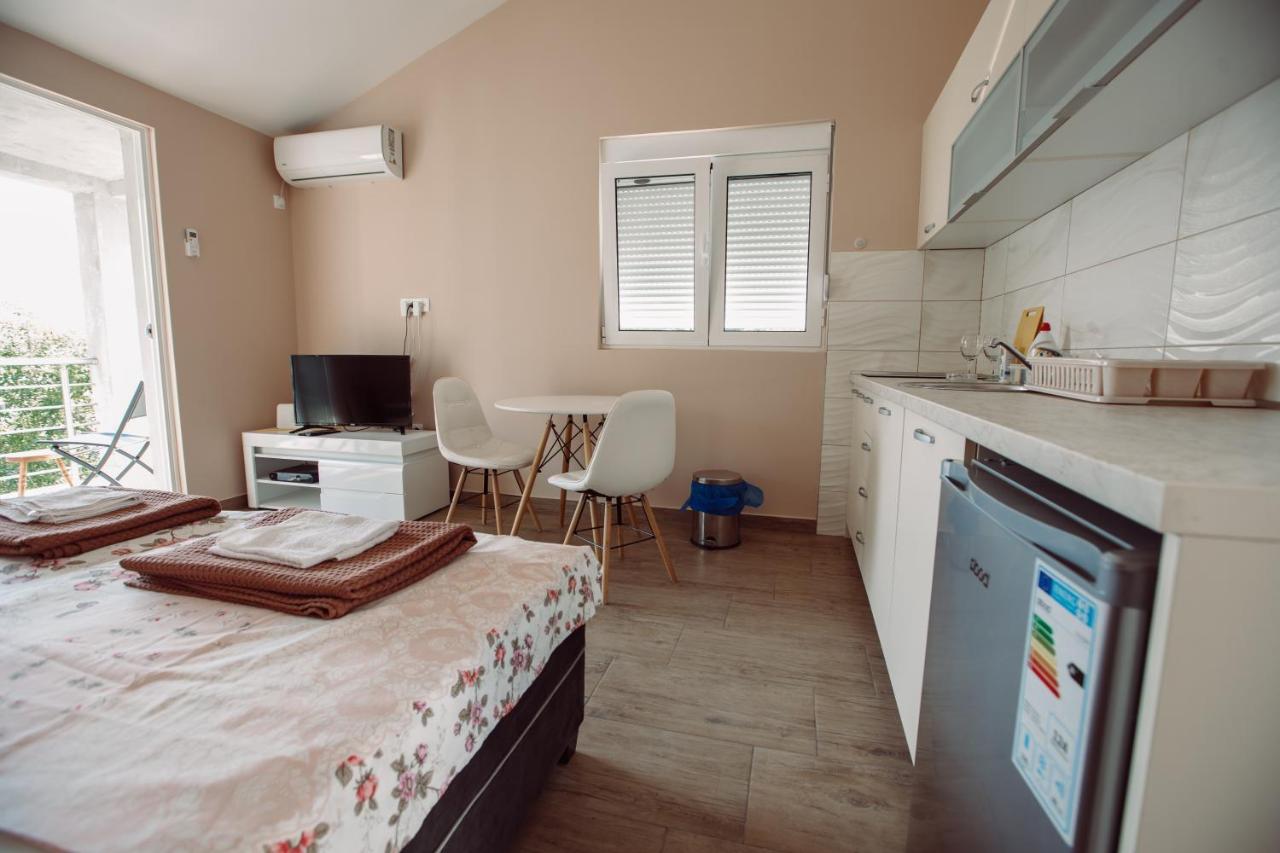 Apartmani Peko Kotor Exterior foto