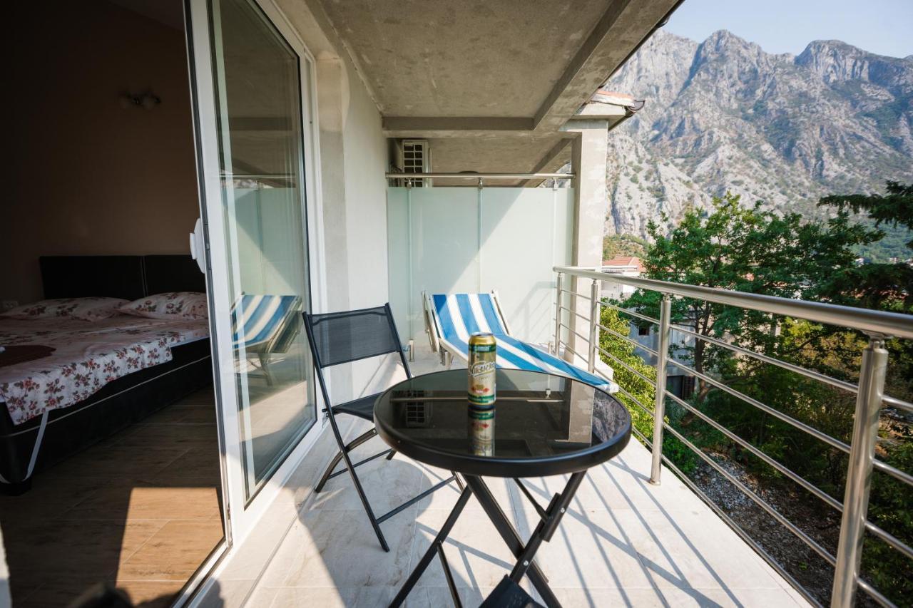 Apartmani Peko Kotor Exterior foto