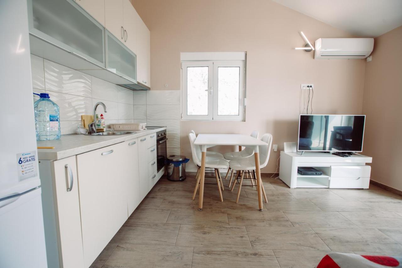 Apartmani Peko Kotor Exterior foto